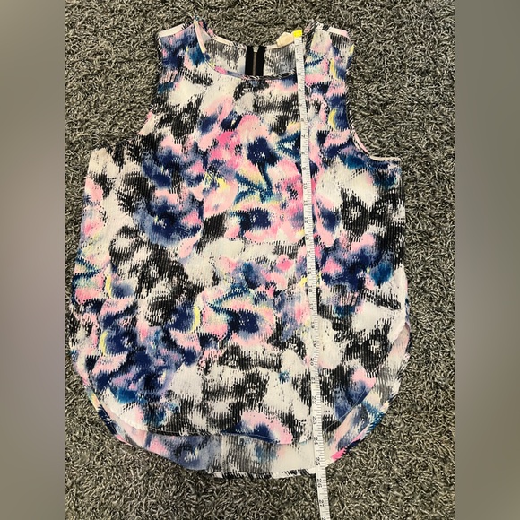 One Clothing Watercolor Abstract Print Tank | Hi-Low Hem | Zip Back | Size M - Picture 7 of 7